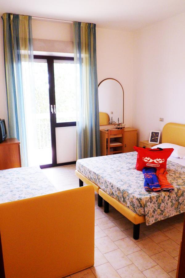 B&B Domus Mea Cesenatico Exterior foto