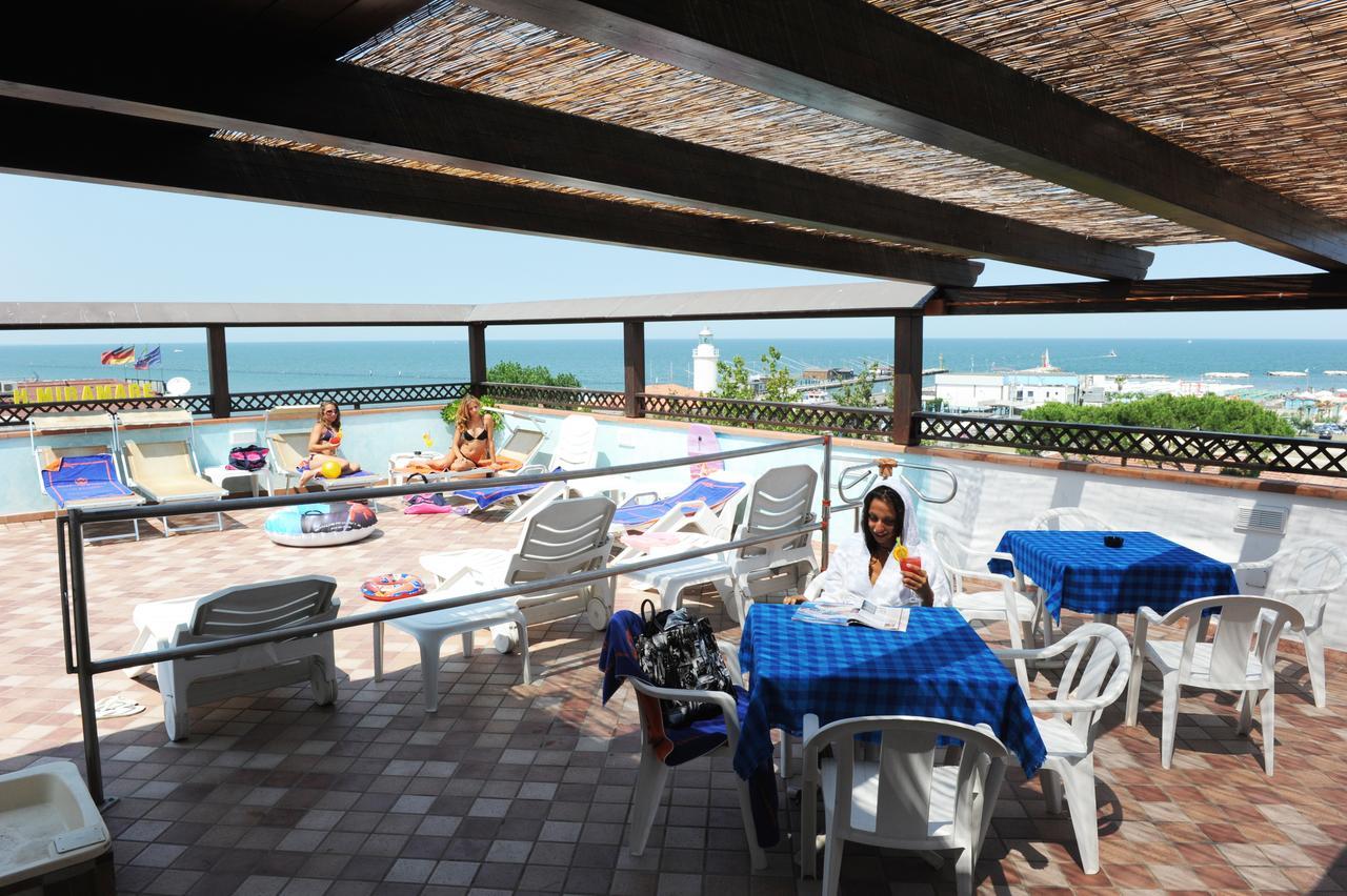 B&B Domus Mea Cesenatico Exterior foto